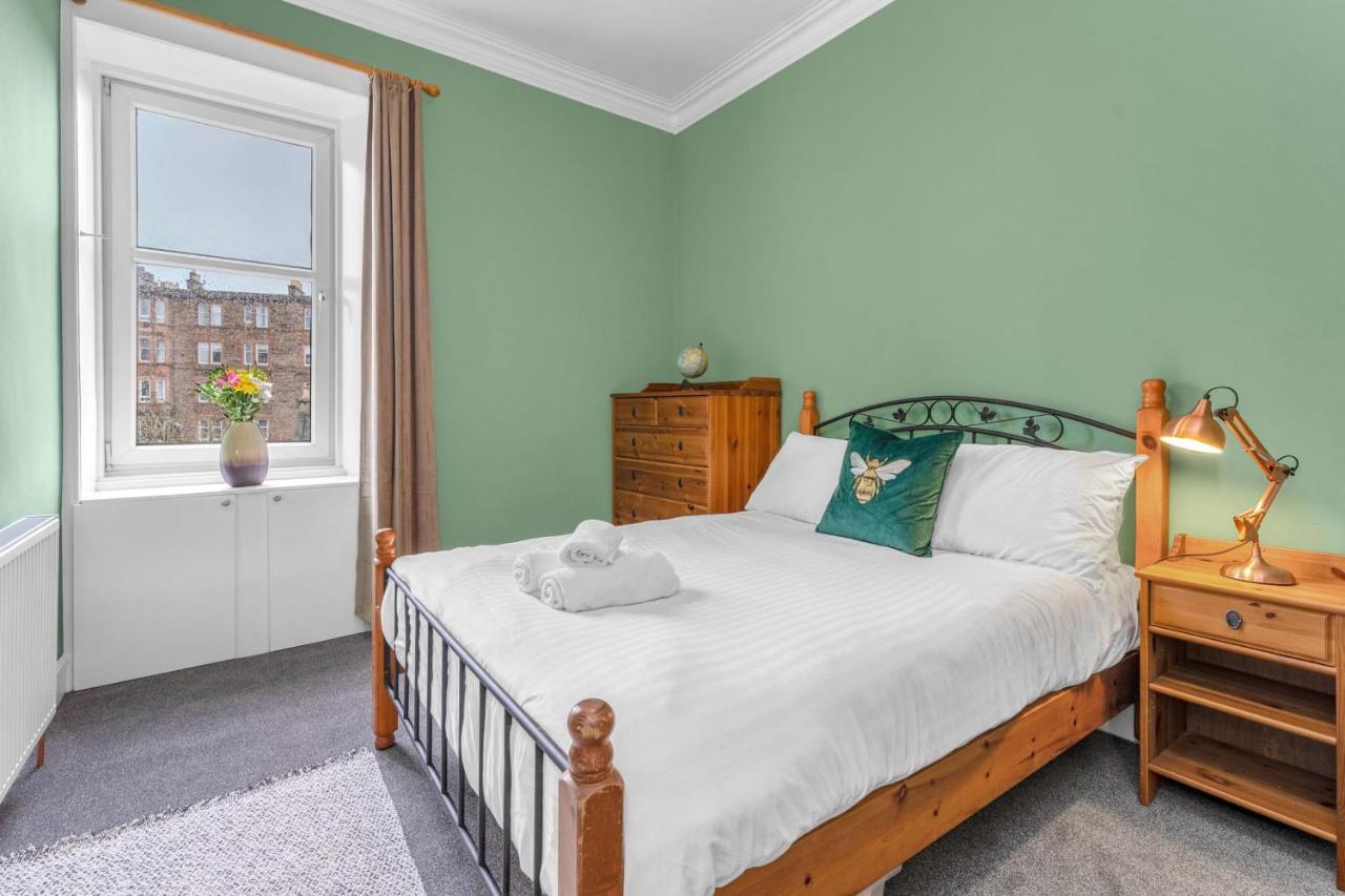 Bright And Quiet Edinburgh Home Экстерьер фото