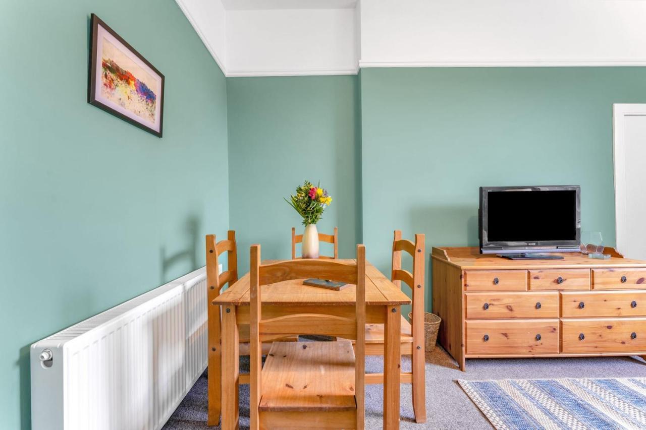 Bright And Quiet Edinburgh Home Экстерьер фото