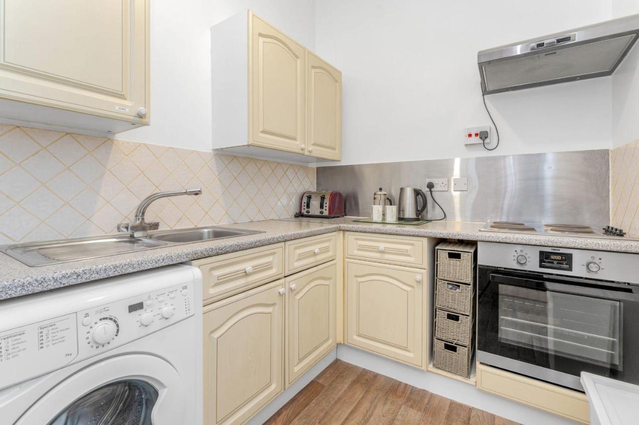 Bright And Quiet Edinburgh Home Экстерьер фото
