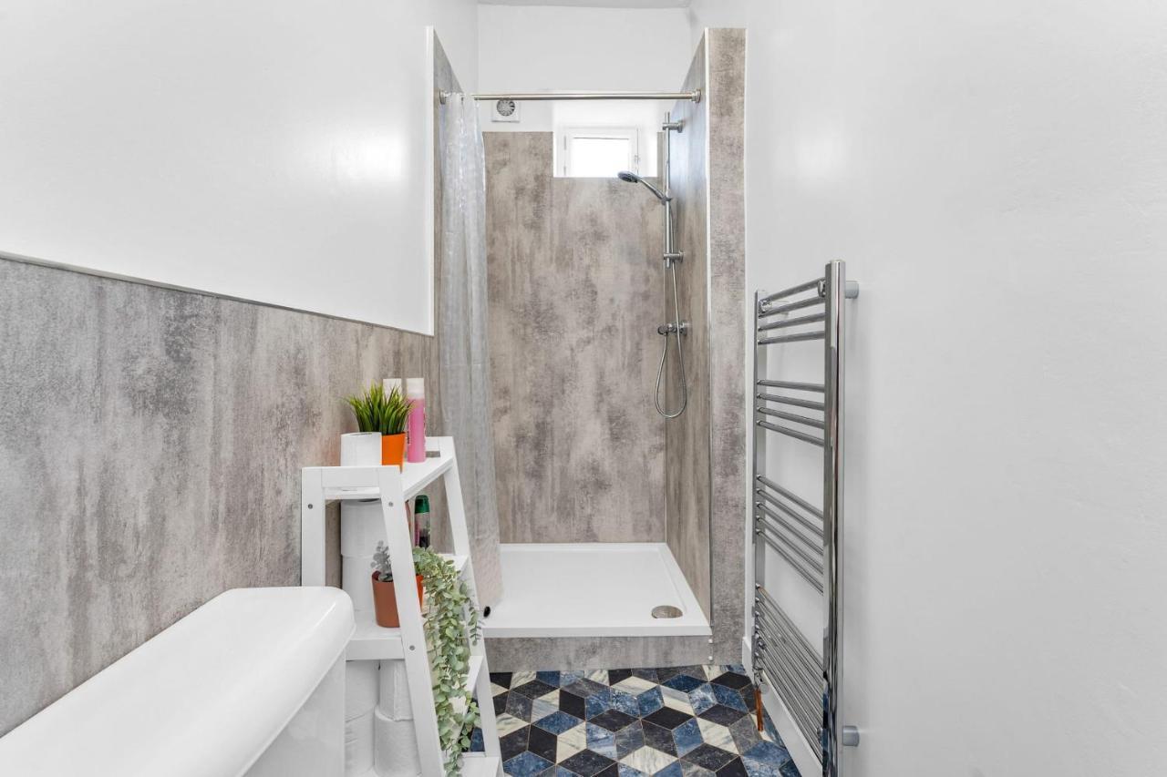 Bright And Quiet Edinburgh Home Экстерьер фото